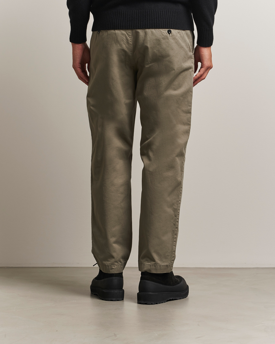 Herr | Byxor | C.P. Company | Cotton Gabardine Chino Grey