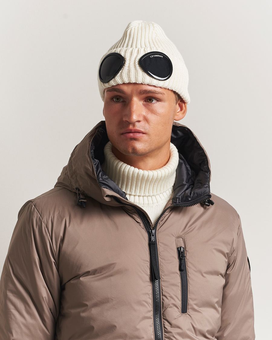 Herr | C.P. Company Knitted Merino Goggle Beanie White | C.P. Company | Knitted Merino Goggle Beanie White