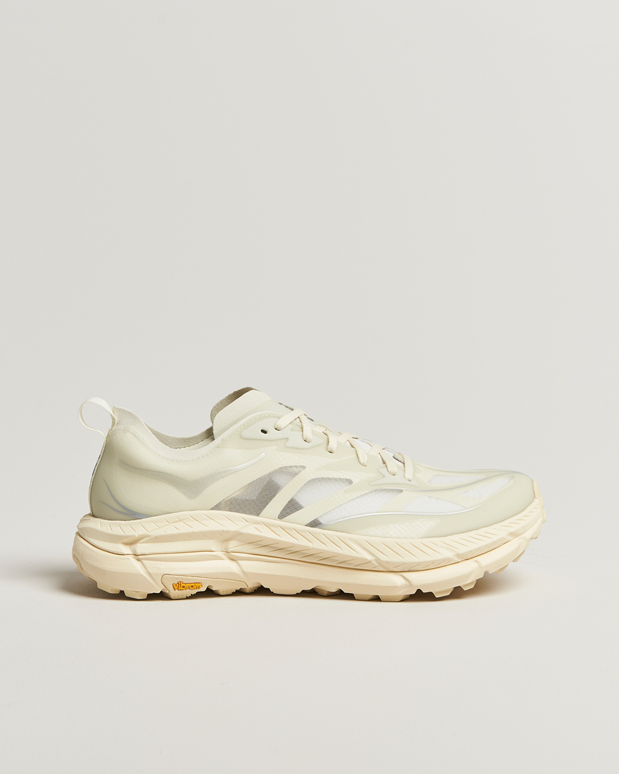 Herr | Sneakers | Hoka | One Mafate Speed 4 Lite Truffle Salt/Vintage Yellow