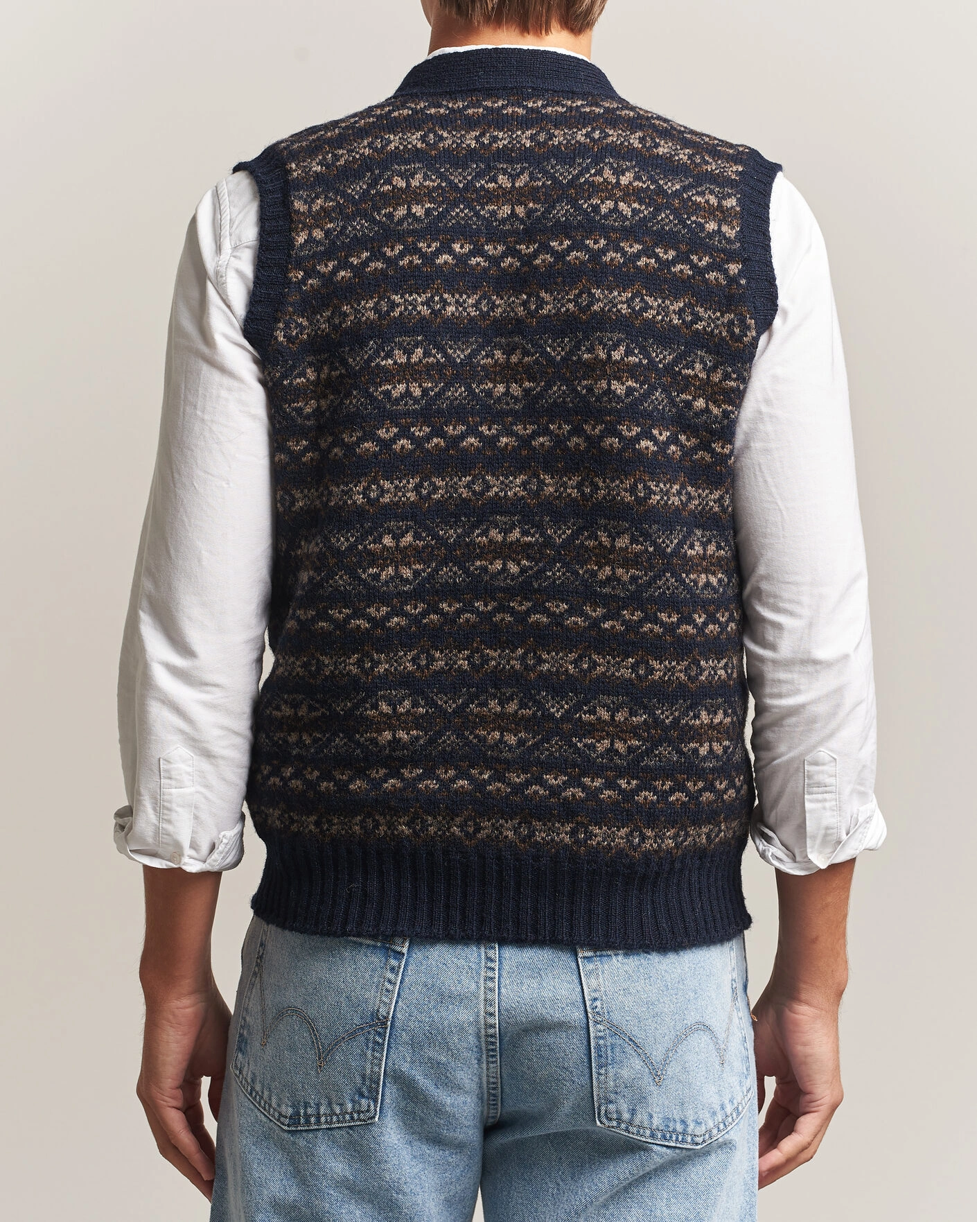 Herr | Tröjor | Jamieson's of Shetland | Jamiesons Of Shetland All Over Fair Isle Waistcoat Navy