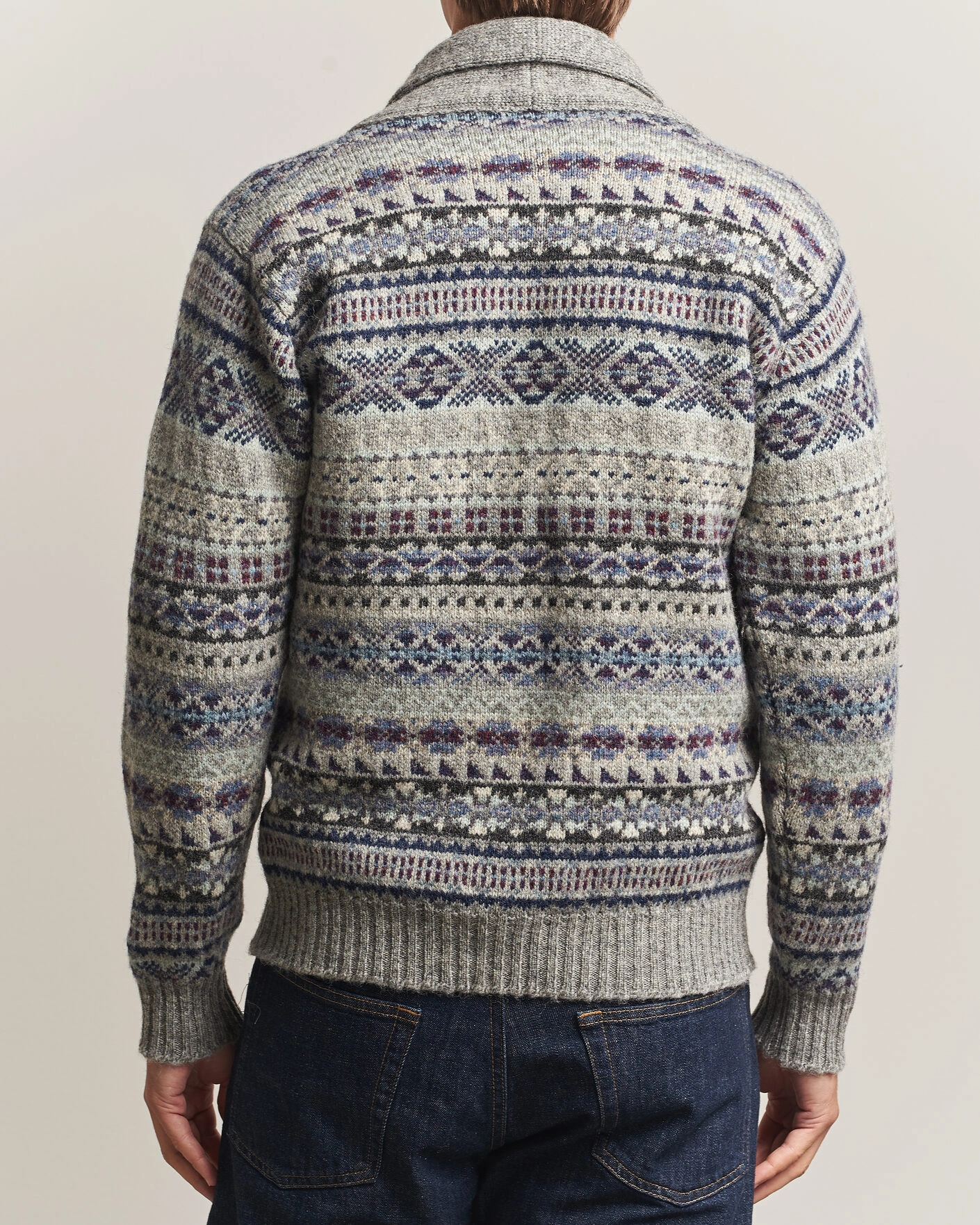 Herr | Tröjor | Jamieson's of Shetland | Jamiesons Of Shetland All Over Fair Isle Shawl Collar Cardigan Grey