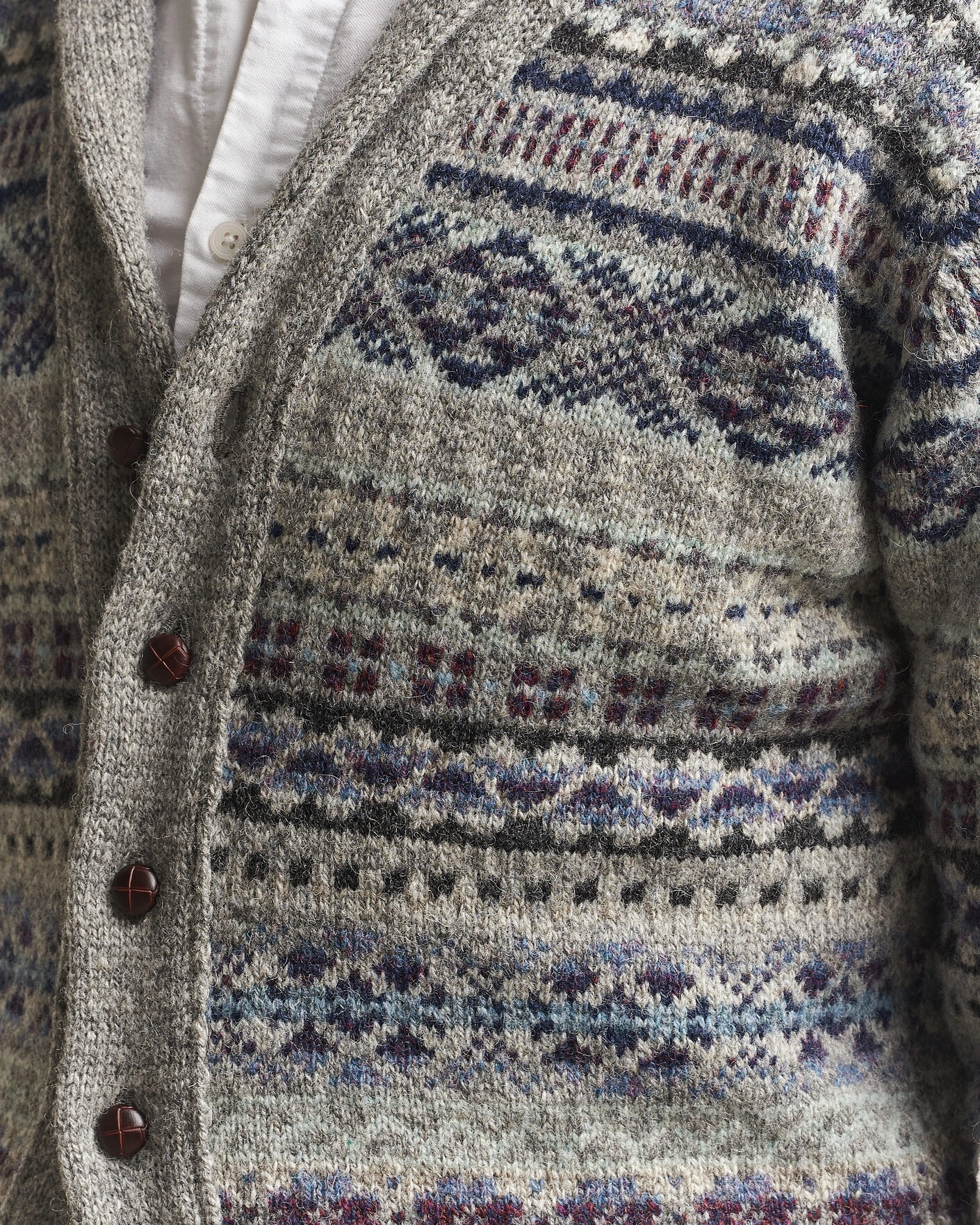 Herr | Tröjor | Jamieson's of Shetland | Jamiesons Of Shetland All Over Fair Isle Shawl Collar Cardigan Grey