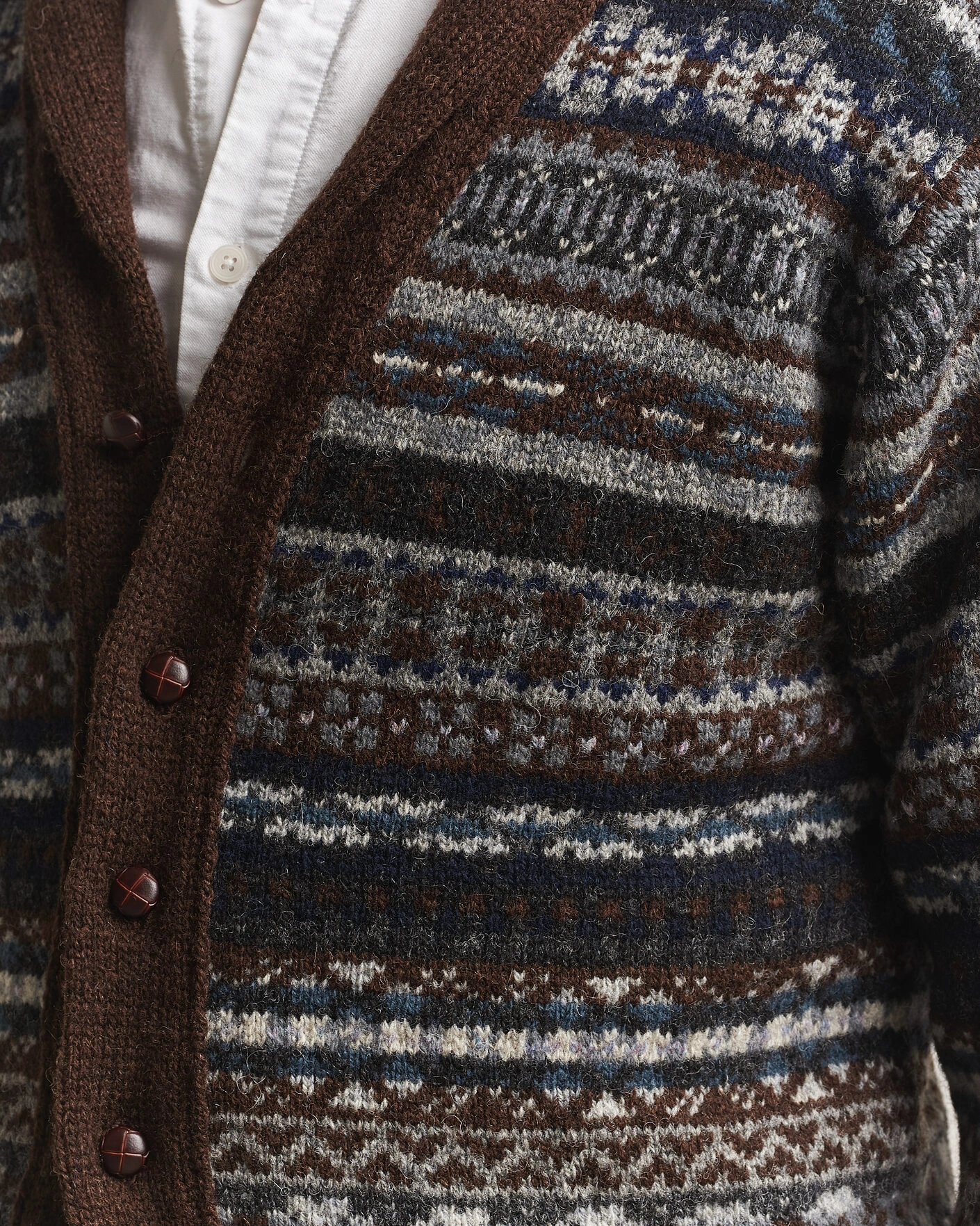Herr | Tröjor | Jamieson's of Shetland | Jamiesons Of Shetland All Over Fair Isle Shawl Collar Cardigan Brown