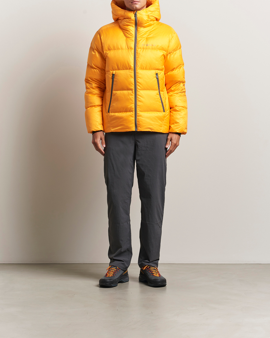 Herr | Jackor | Sail Racing | Cloud Down Hooded Jacket Sunset Orange