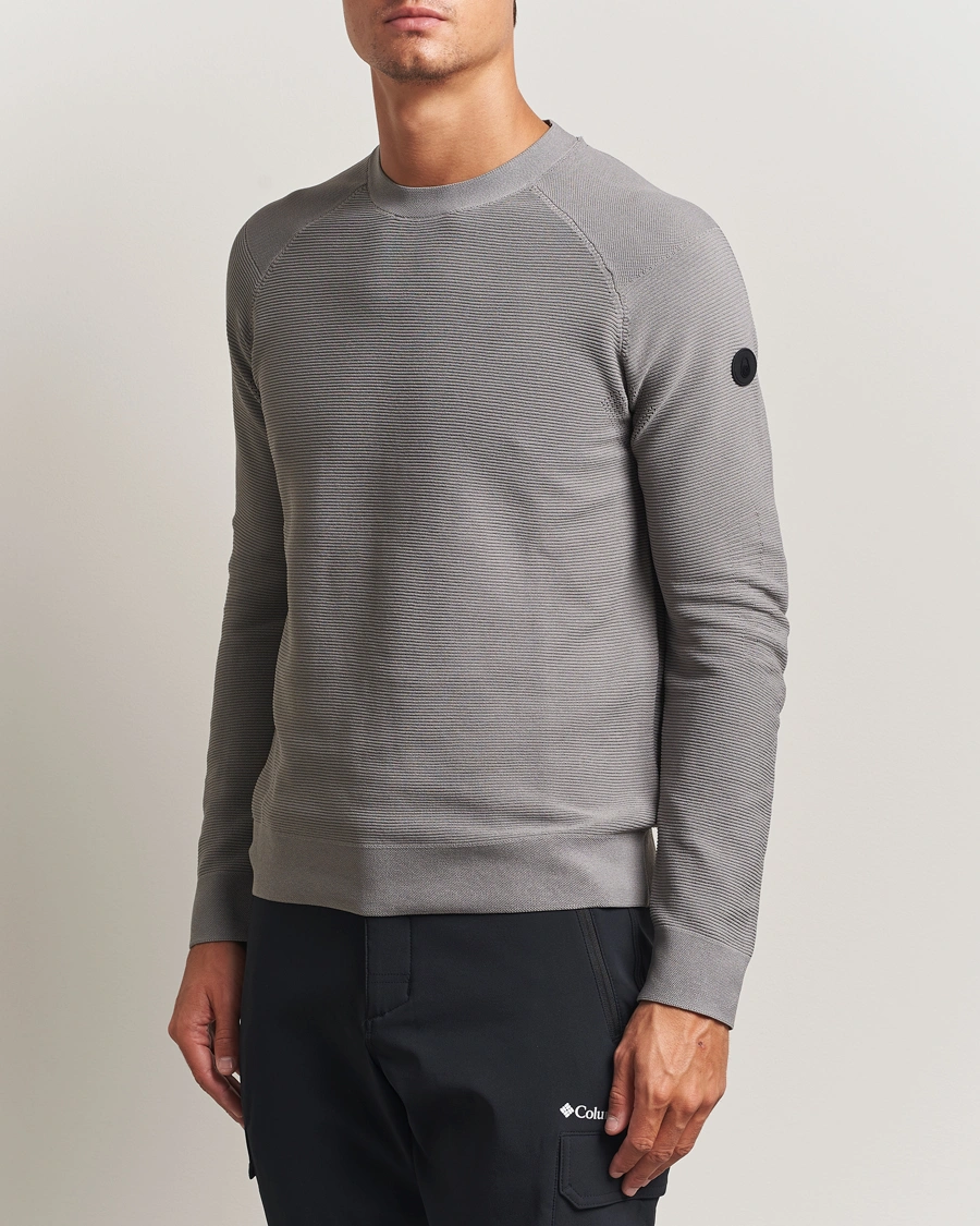 Herr | Tröjor | Sail Racing | Element Seamless Crew Neck Frost Grey