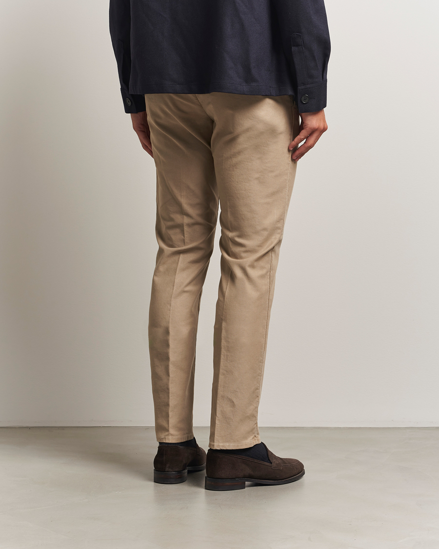 Herr | Byxor | Incotex | Slim Fit Garment Dyed Slacks Beige