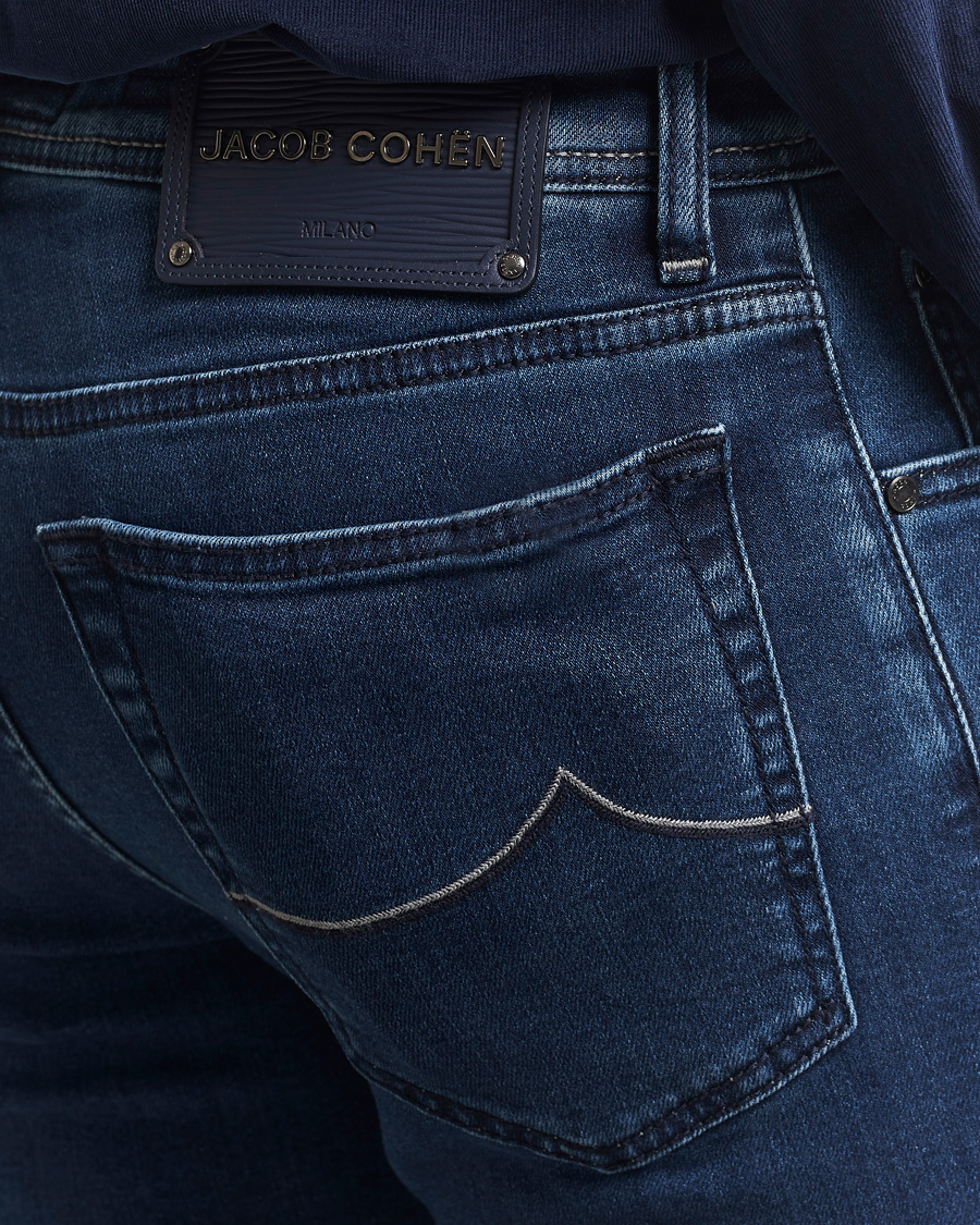 Herr | Jeans | Jacob Cohën | Bard Slim Fit Trunk Patch Stretch Jeans Mid Blue