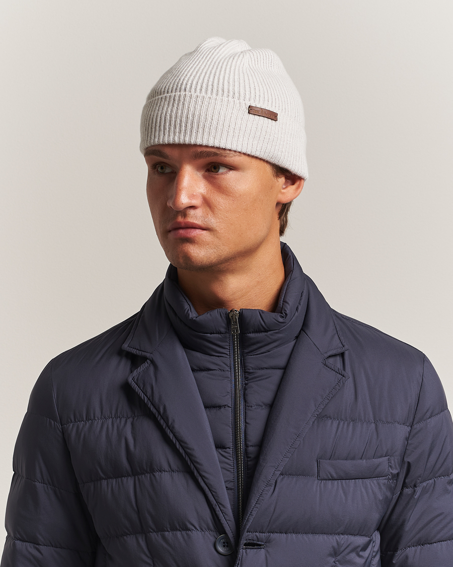 Herr | Mössor | Kiton | Rib Cashmere Beanie Light Beige