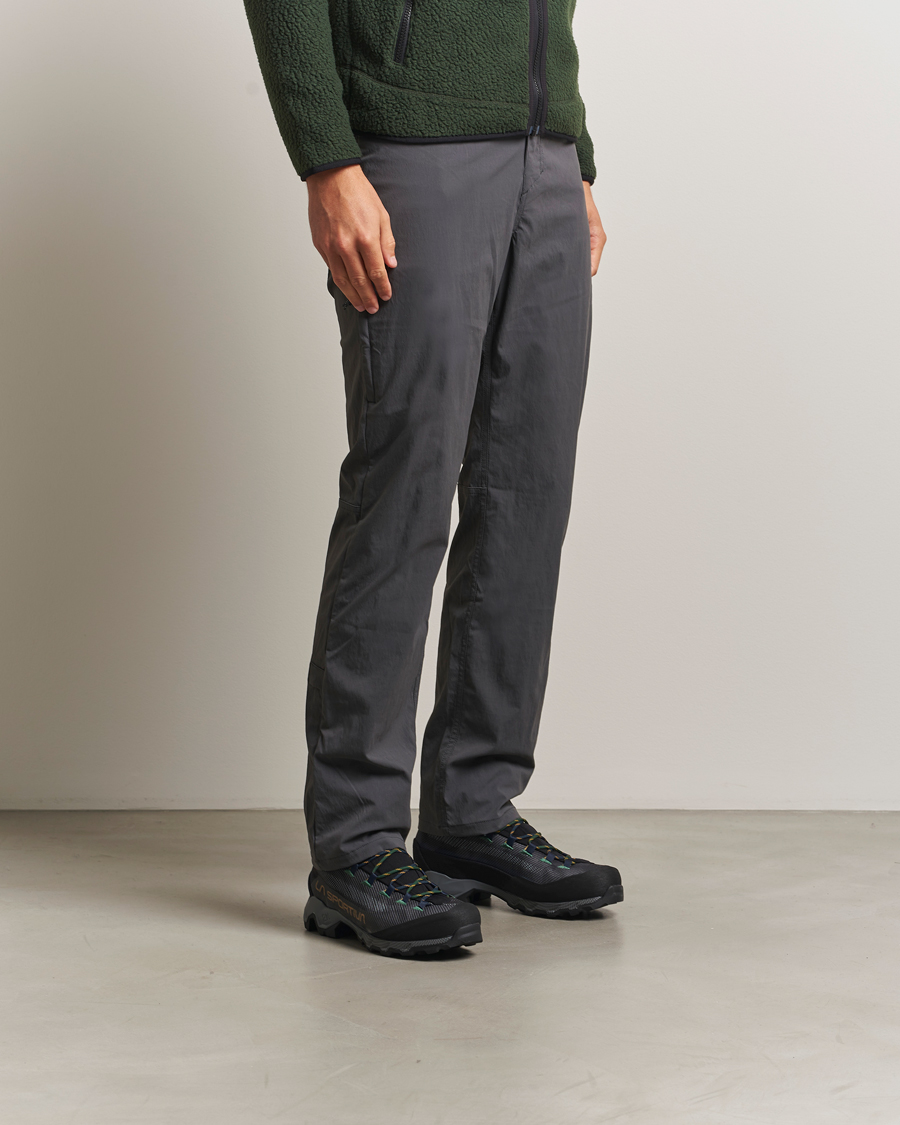 Herr | Hikingskor | La Sportiva | Aequilibrium GTX Hiking Boots Carbon/Jungle