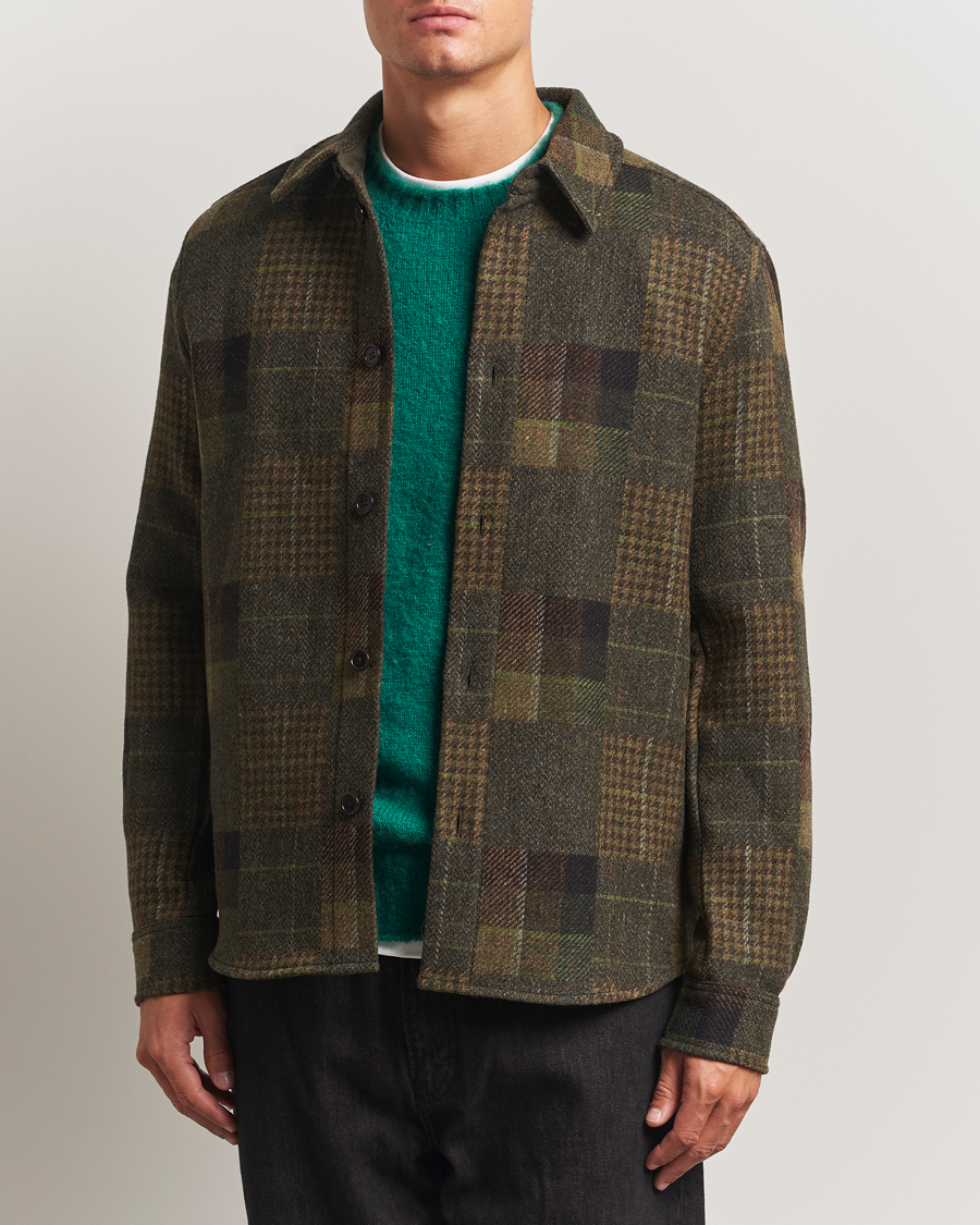 Herr | Skjortor | LES DEUX | Kody Patchwork Wool Overshirt Green