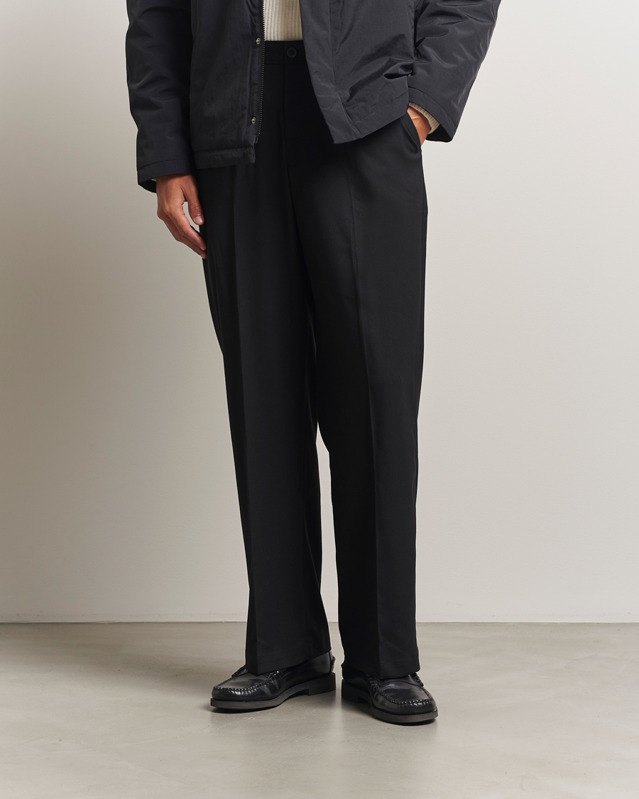 Herr | Byxor | LES DEUX | Randall Suiting Pants Black