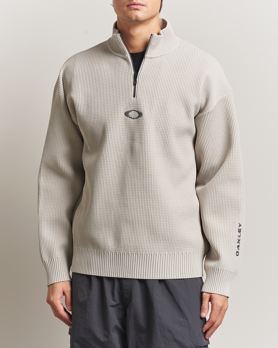 Herr | Tröjor | Oakley | FGL New Retro Half Zip Sweater Mist