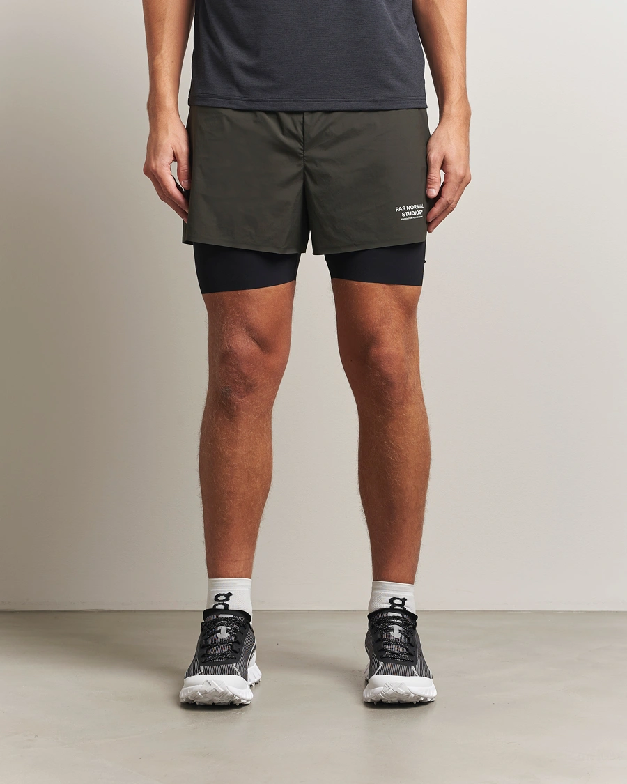 Herr | Shorts | Pas Normal Studios | Balance 2-in-1 Shorts Dark Olive