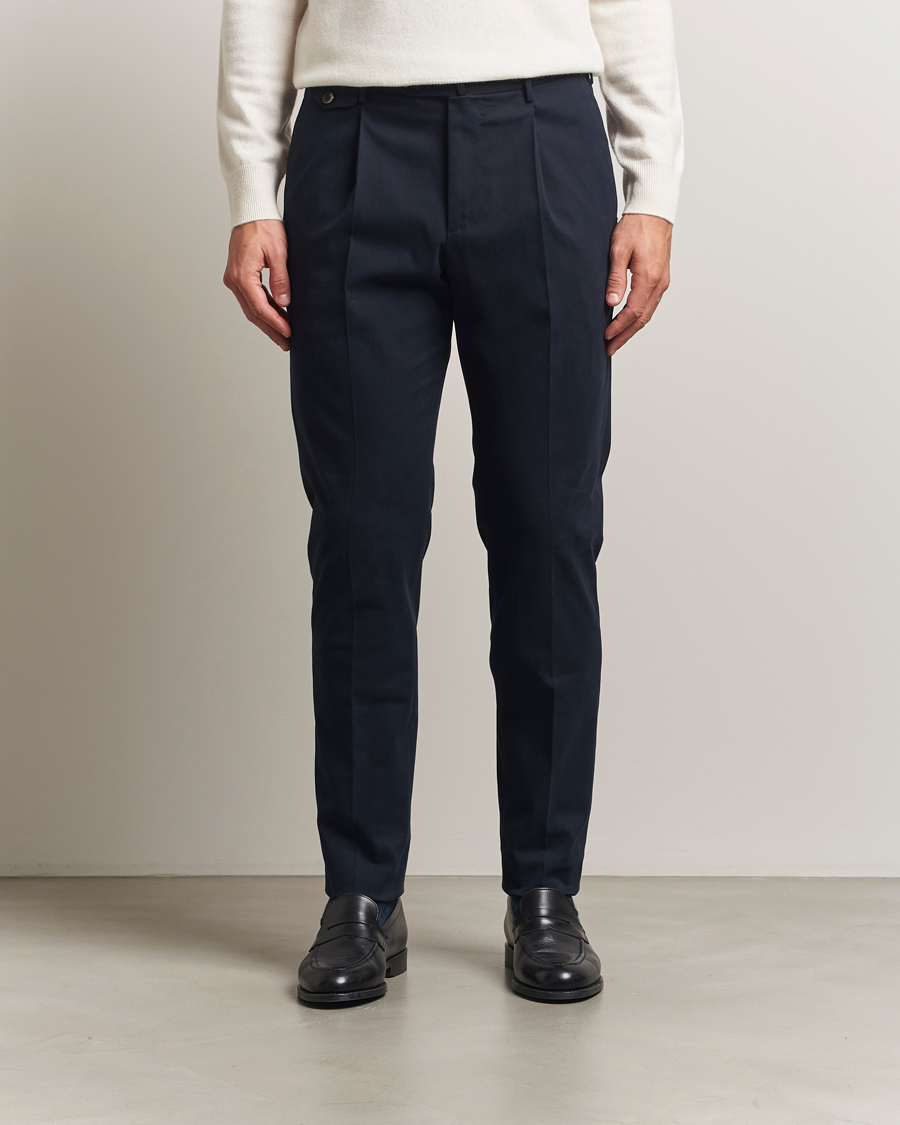 Herr | Byxor | PT01 | Slim Fit Pleated Cotton/Cashmere Trousers Navy