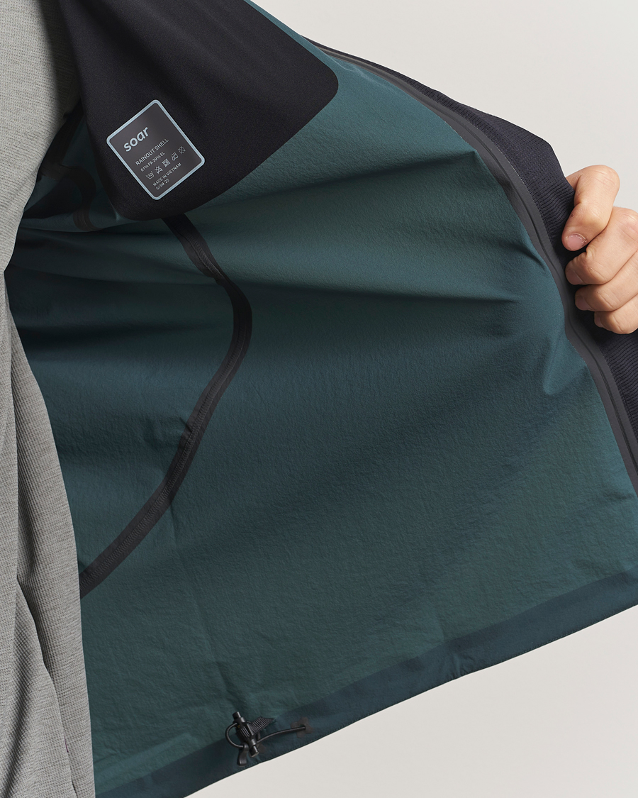 Herr | Jackor | SOAR Running | Rainout Shell Green Gables