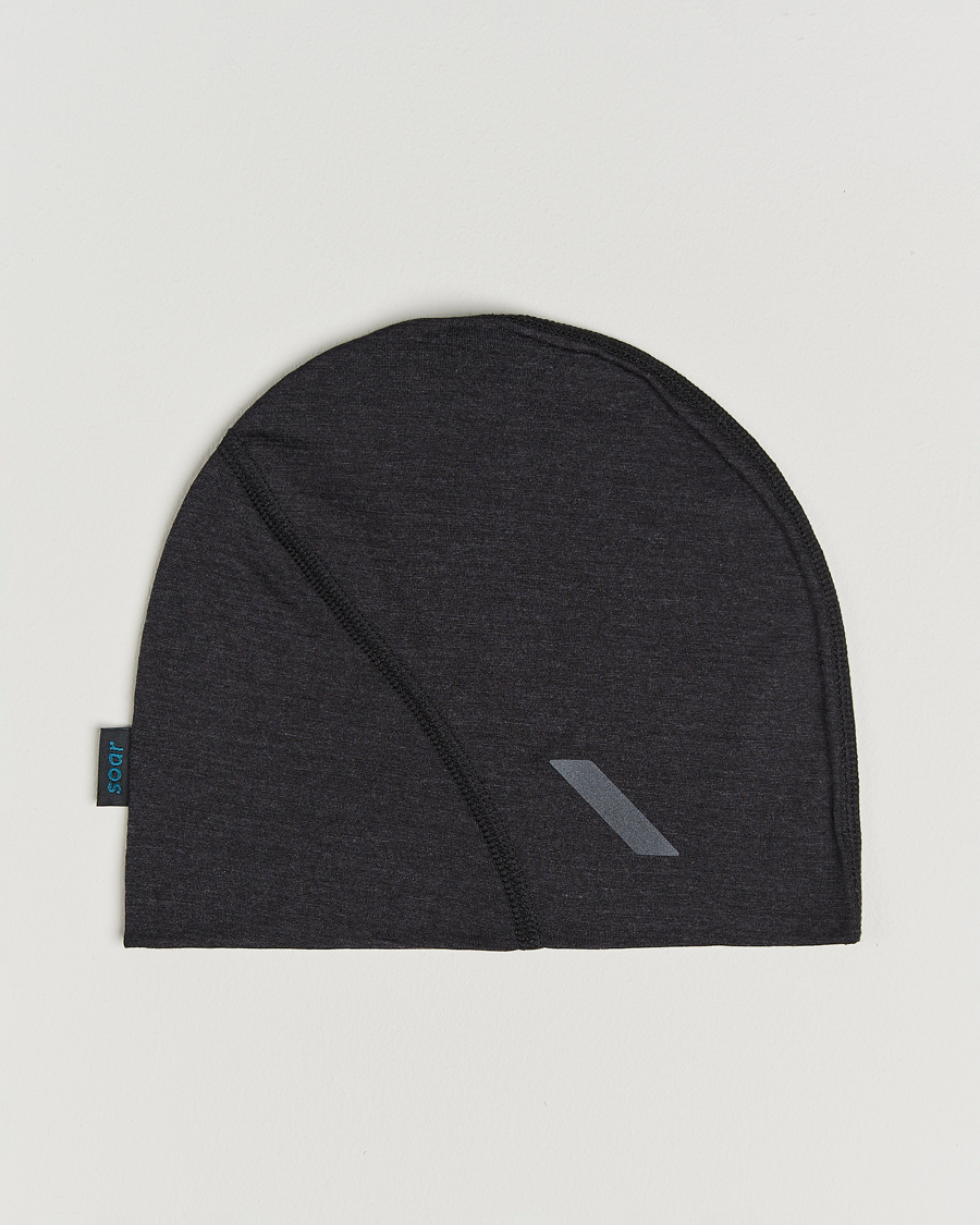 Herr | Mössor | SOAR Running | Silk Merino Beanie Dark Grey