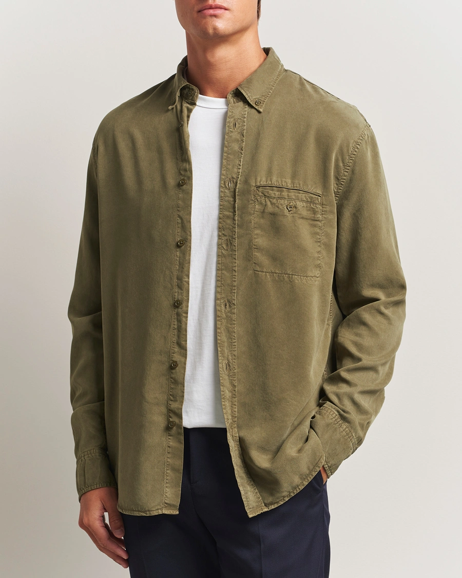 Herr | Skjortor | Filippa K | Zachary Lyocell Shirt Dark Olive