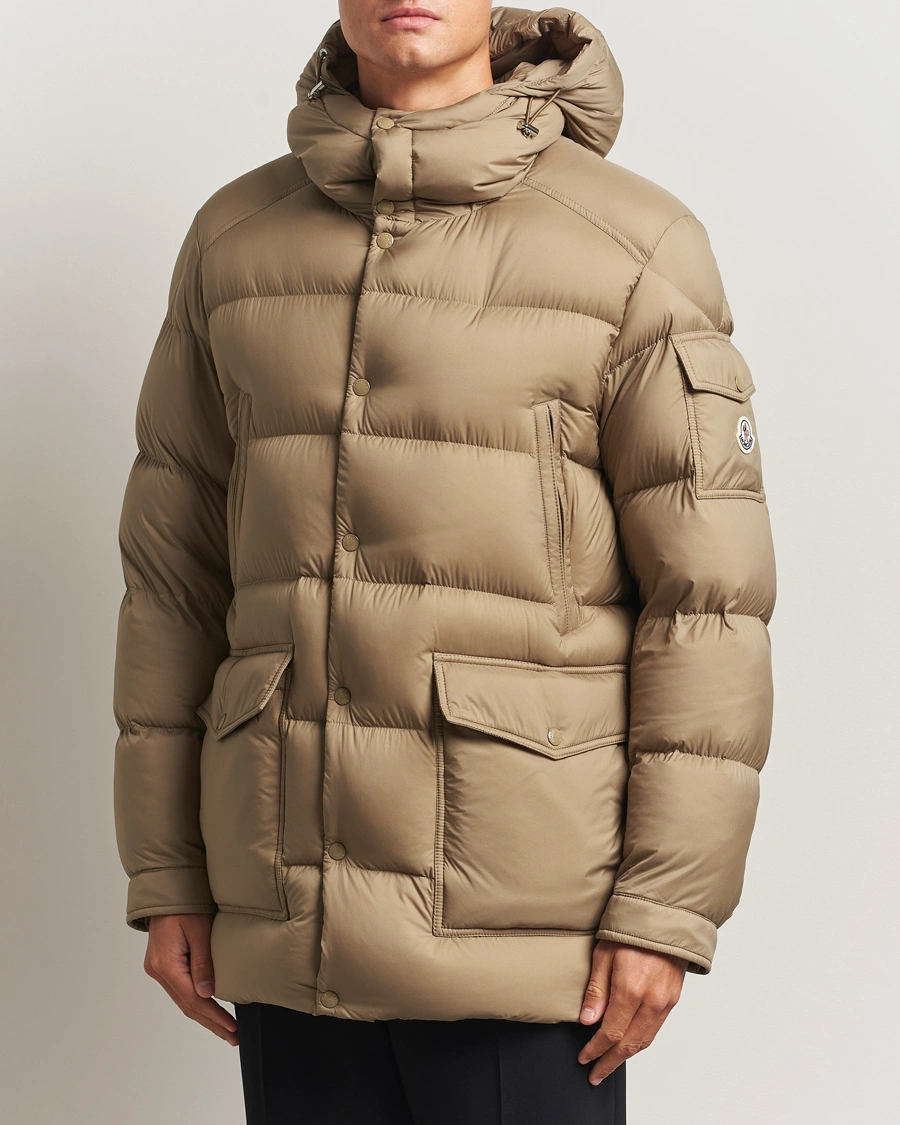Herr | Jackor | Moncler | Bretagne Down Parka Beige
