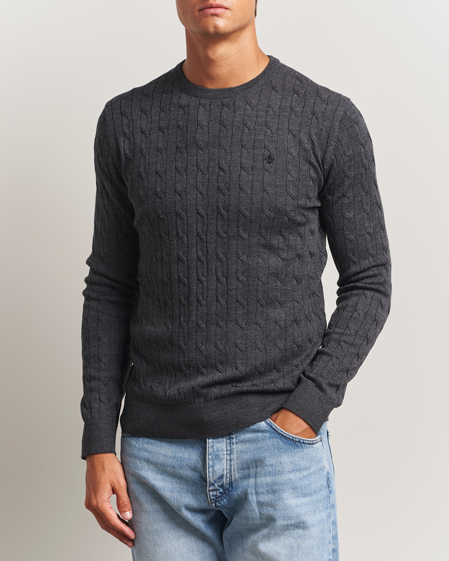 Herr | Tröjor | Morris | Merino Cable O-Neck Grey