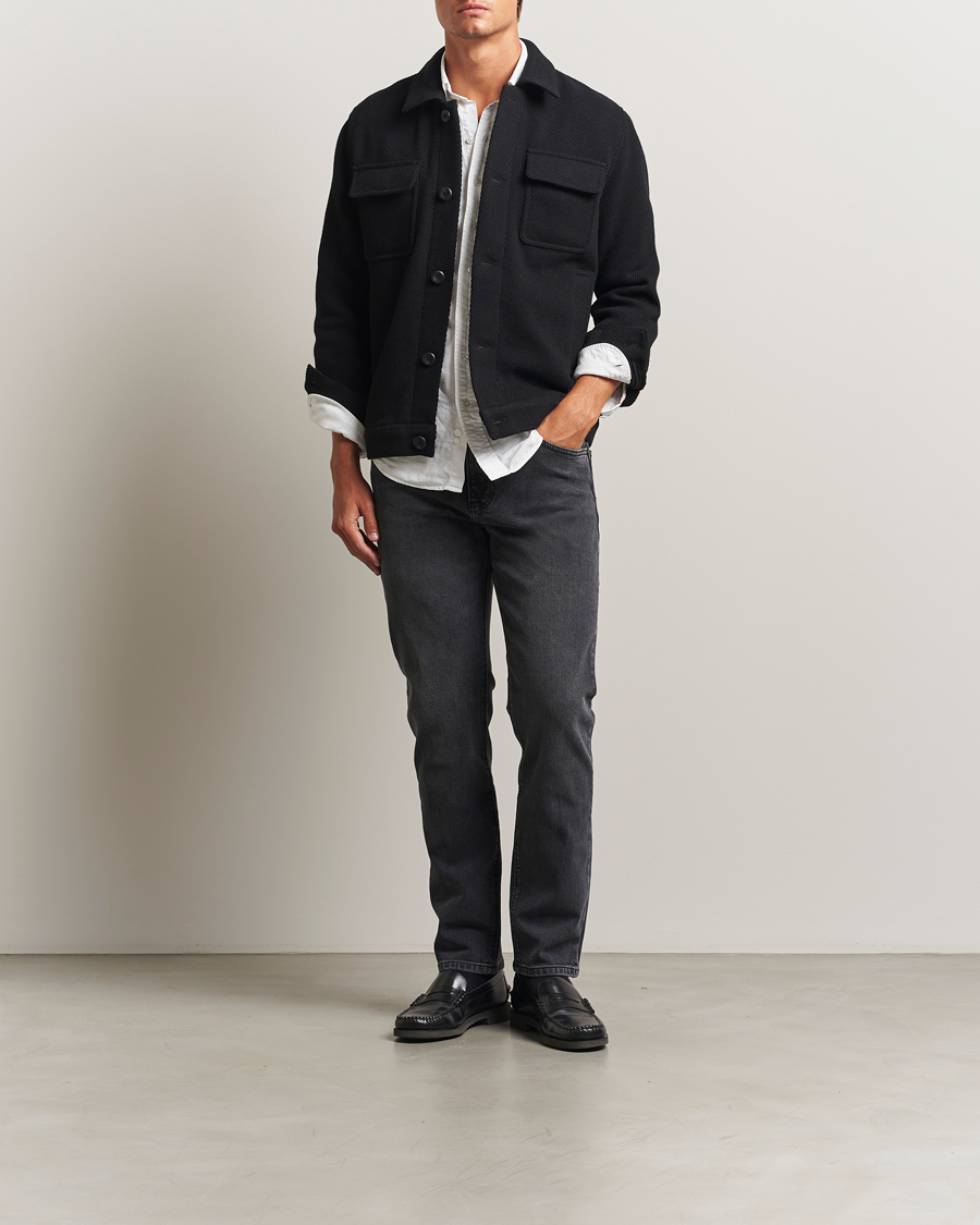 Herr | Byxor | Jeanerica | TM005 Tapered Jeans Black Overdye