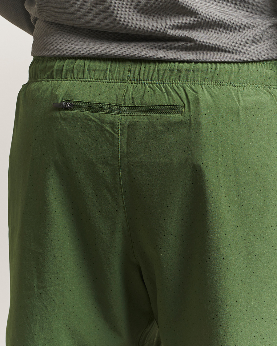 Herr | Shorts | New Balance Running | Athletics 5 RC Shorts Dark Alpine Green