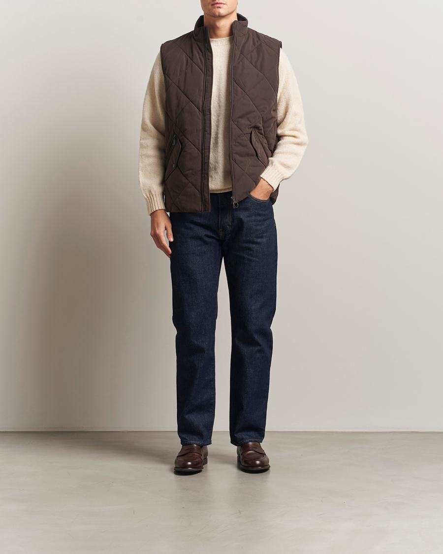 Herr | Västar | Barbour Lifestyle | City Chelsea Quilted Gilet Brown