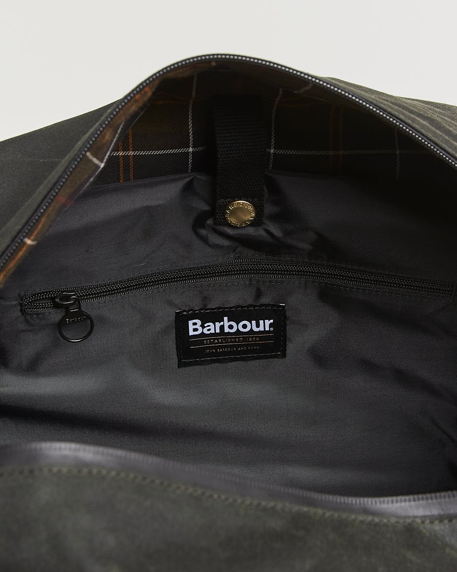 Herr | Väskor | Barbour Lifestyle | Field Wax Holdall Sage