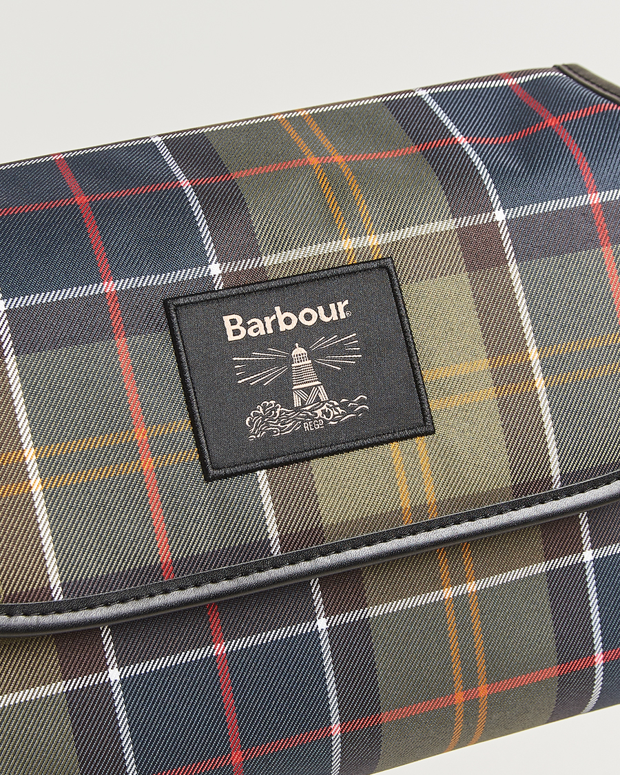 Herr | Barbour Lifestyle Tartan Hanging Washbag Classic | Barbour Lifestyle | Tartan Hanging Washbag Classic