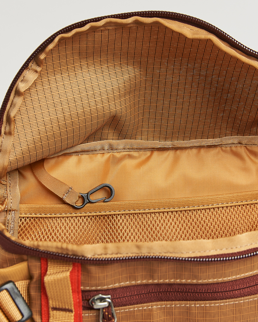 Herr | Väskor | Patagonia | Black Hole Waist Pack 5L Talon Gold