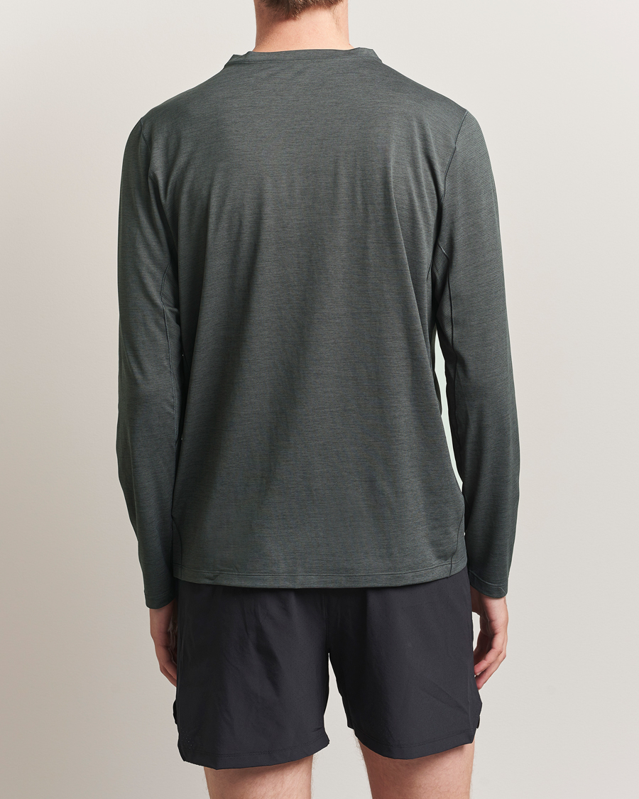 Herr | T-Shirts | Arc'teryx | Cormac Long Sleeve T-Shirt Black Heather