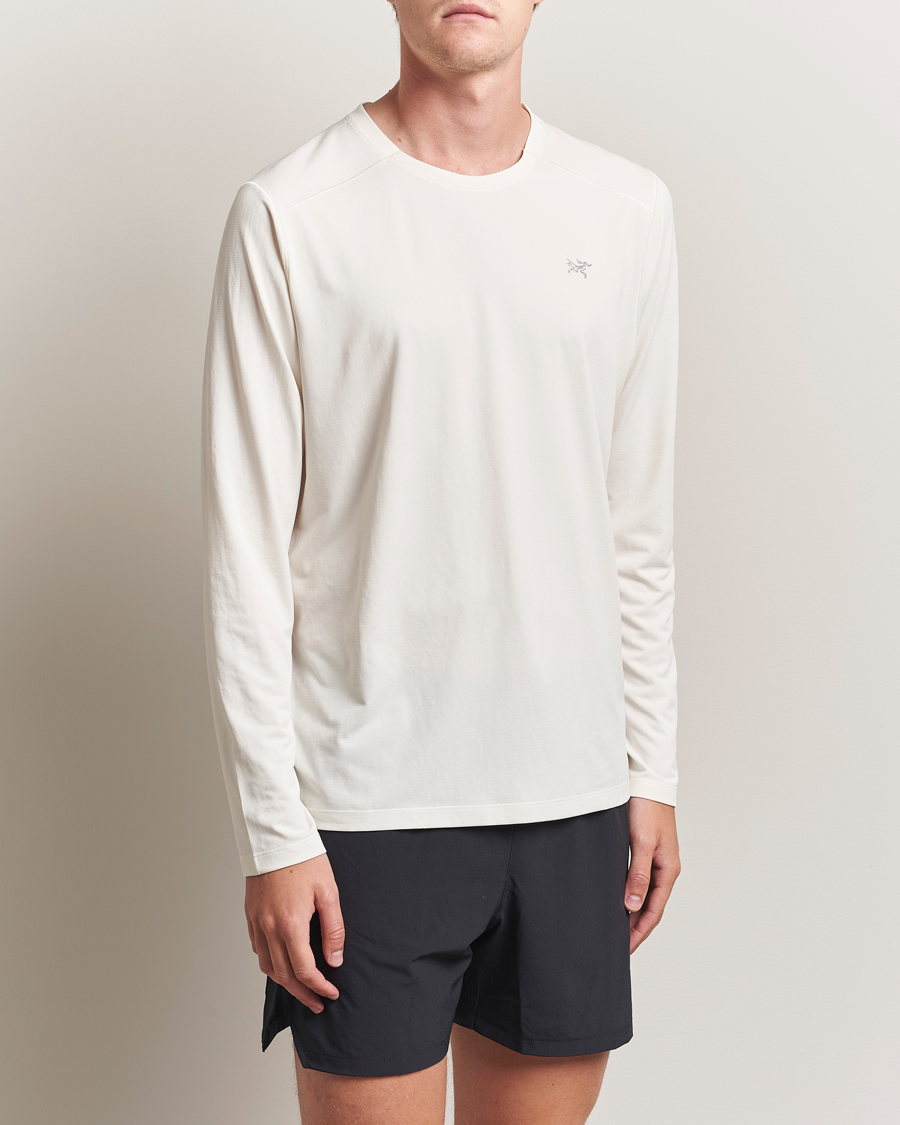Herr | T-Shirts | Arc'teryx | Cormac Long Sleeve T-Shirt Arctic Silk Heather