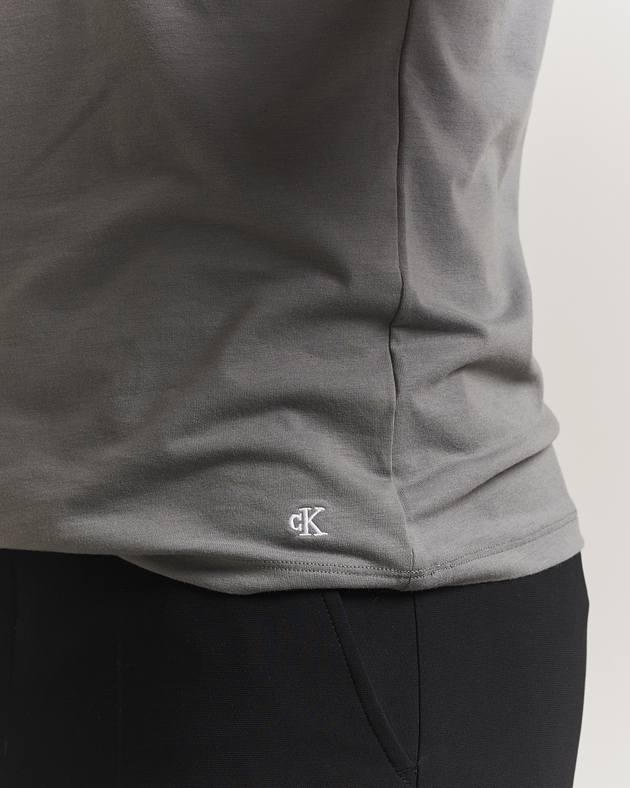 Herr | T-Shirts | Calvin Klein | 3-Pack Cotton Stretch Crew Neck T-Shirt Grey/White/Blue
