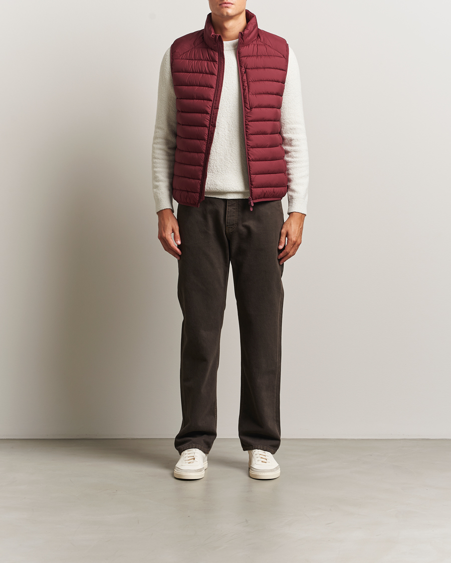 Herr | Västar | Save The Duck | Rhus Matt Lightweight Vest Wine Red