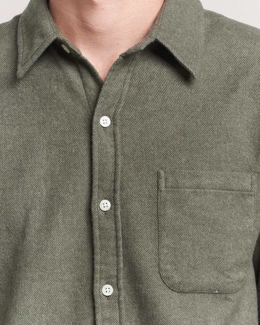 Herr | Skjortor | Colorful Standard | Organic Flannel Shirt Dusty Olive