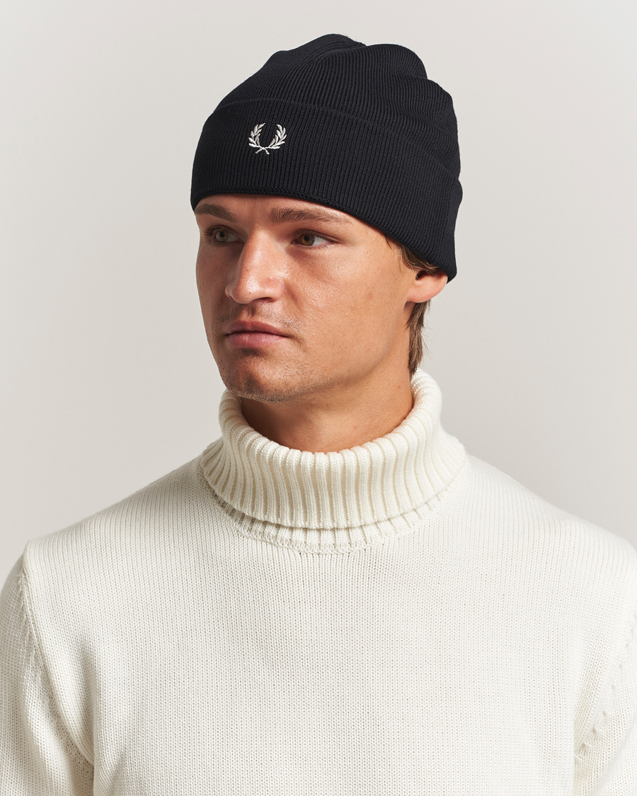 Herr | Mössor | Fred Perry | Merino Wool Beanie Black