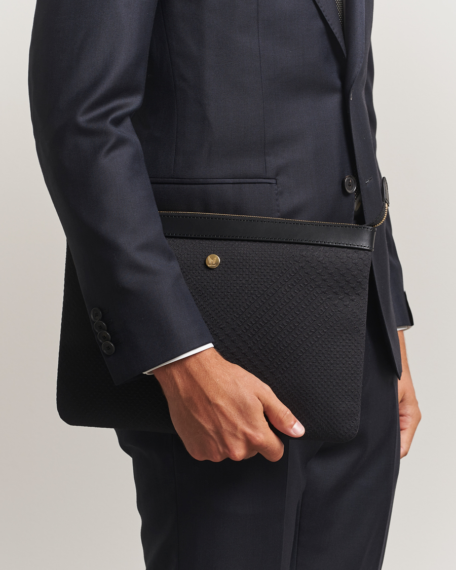 Herr | Väskor | Mismo | M/S Nylon Pouch Large Haptic Black/Black