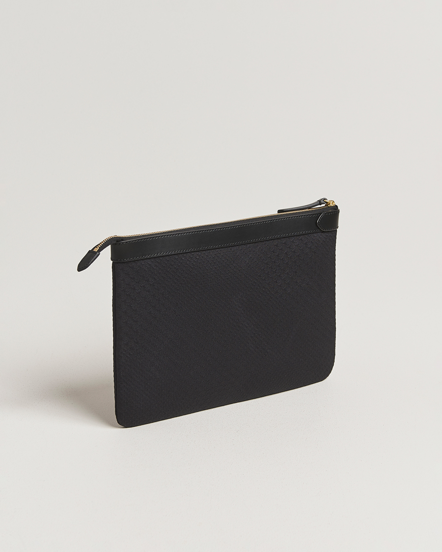Herr | Väskor | Mismo | M/S Nylon Pouch Large Haptic Black/Black