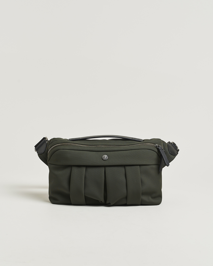 Herr | Väskor | Mismo | M/S Passage Sling Bag Shelter Green/Black