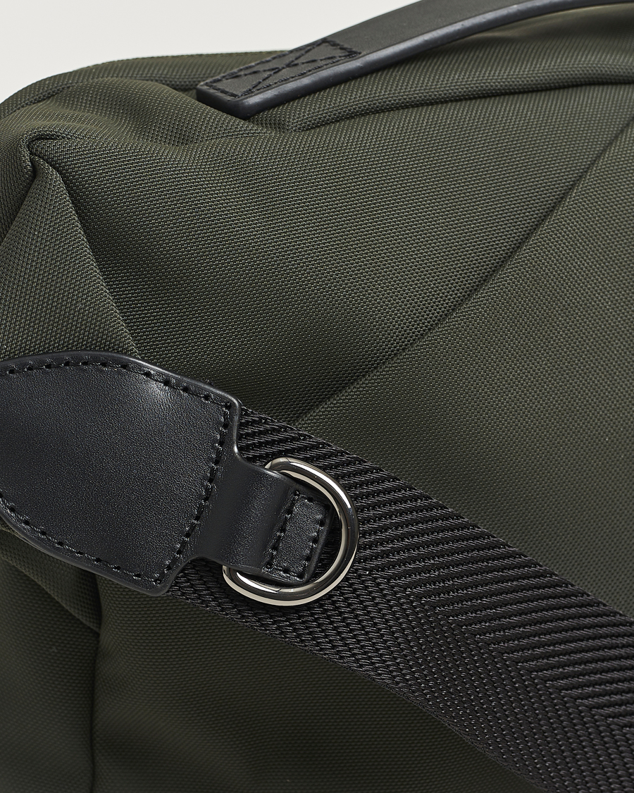 Herr | Väskor | Mismo | M/S Passage Sling Bag Shelter Green/Black