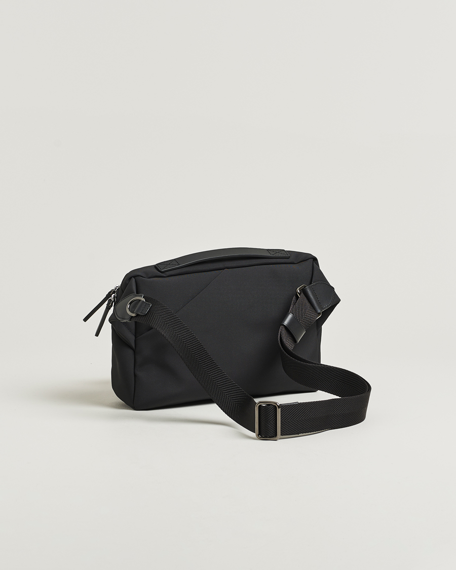 Herr | Väskor | Mismo | M/S Passage Sling Bag Eclipse Black/Black
