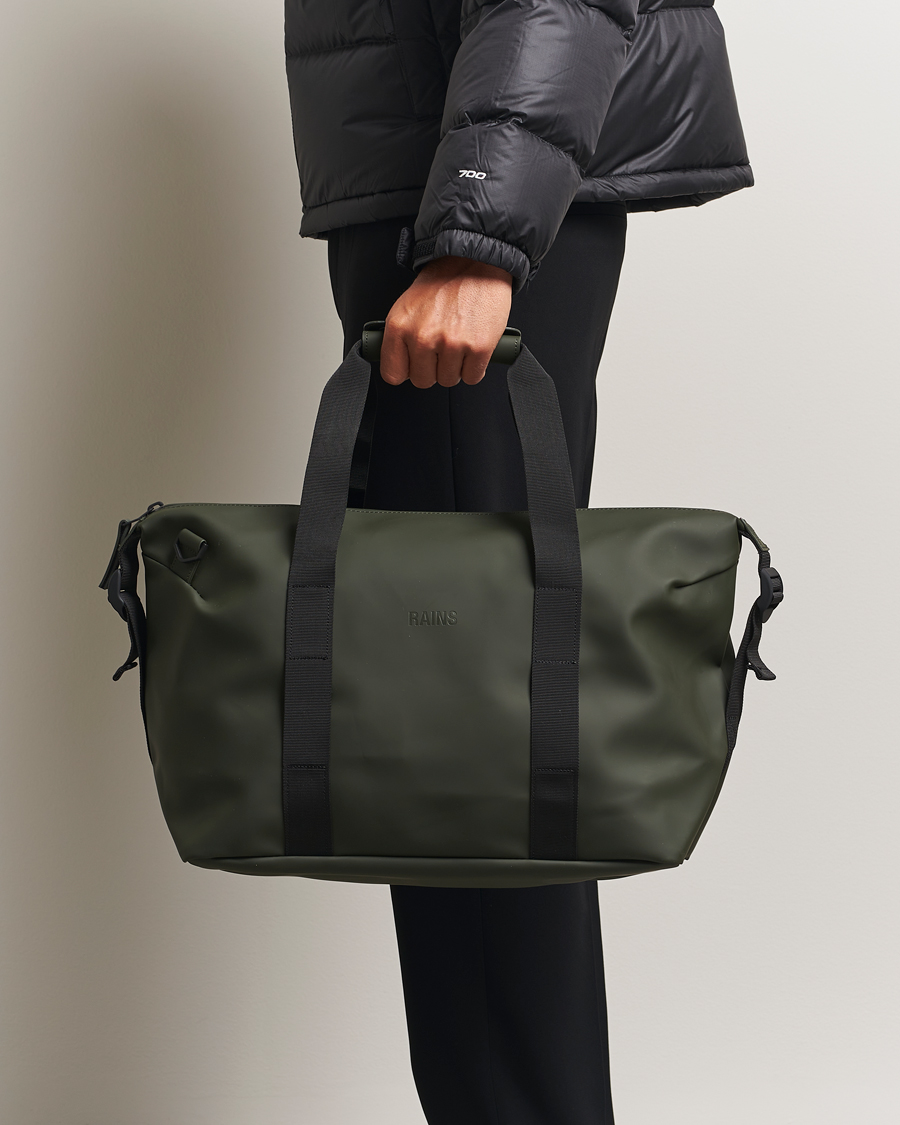 Herr | Väskor | RAINS | Hilo Small Weekendbag Green