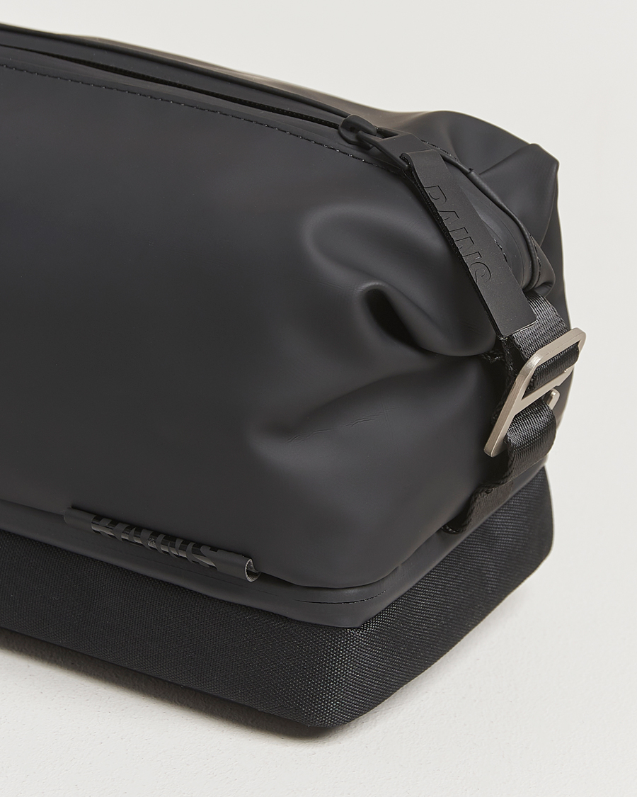Herr | Väskor | RAINS | Otaru Washbag Black