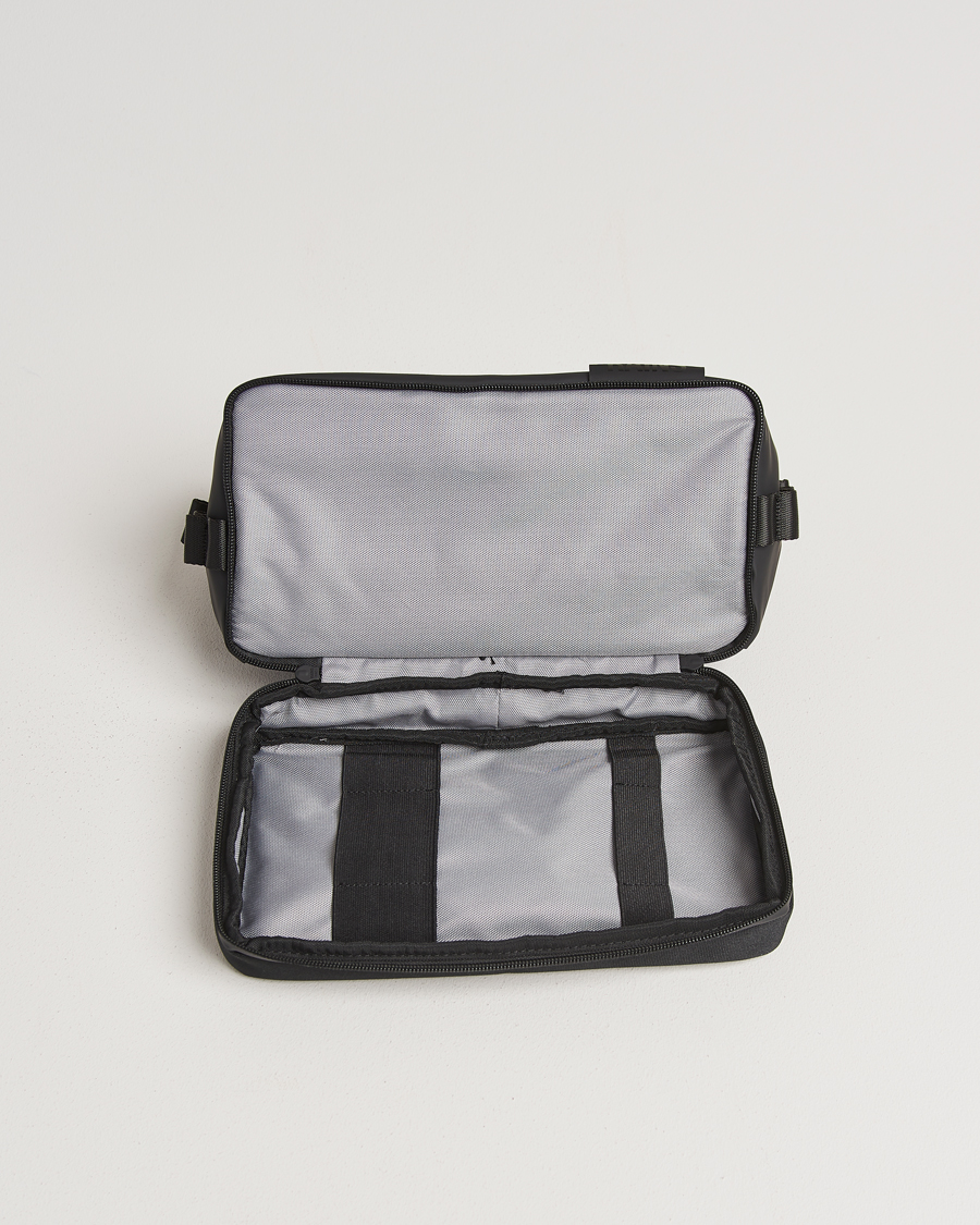 Herr | Väskor | RAINS | Otaru Washbag Black