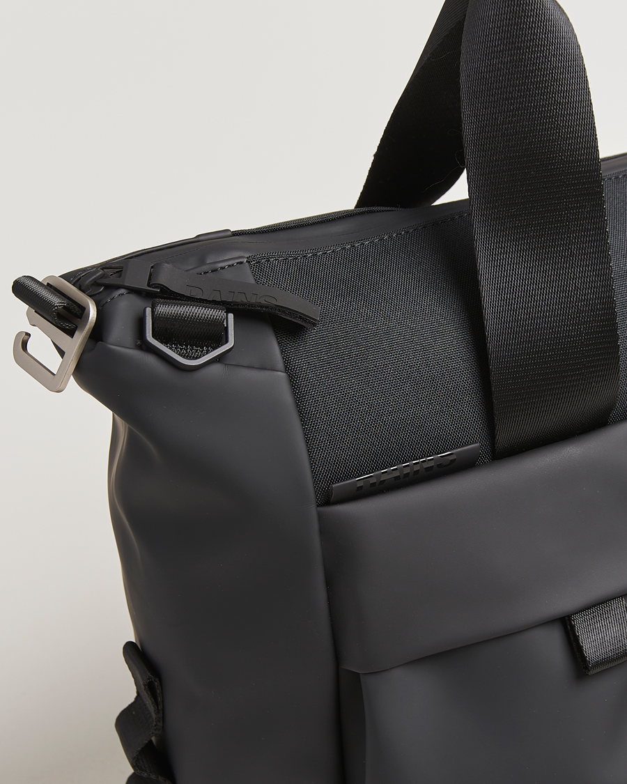 Herr | Väskor | RAINS | Otaru Small Weekendbag Black