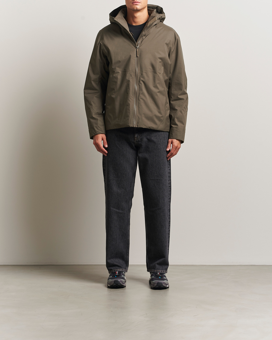 Herr | Jackor | Arc'teryx Veilance | Diode Insulated GORE-TEX Jacket Brown