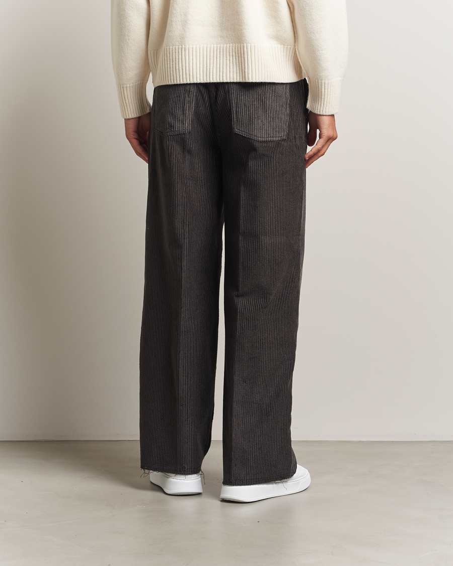 Herr | Byxor | AMI | Corduroy Trousers Anthracite