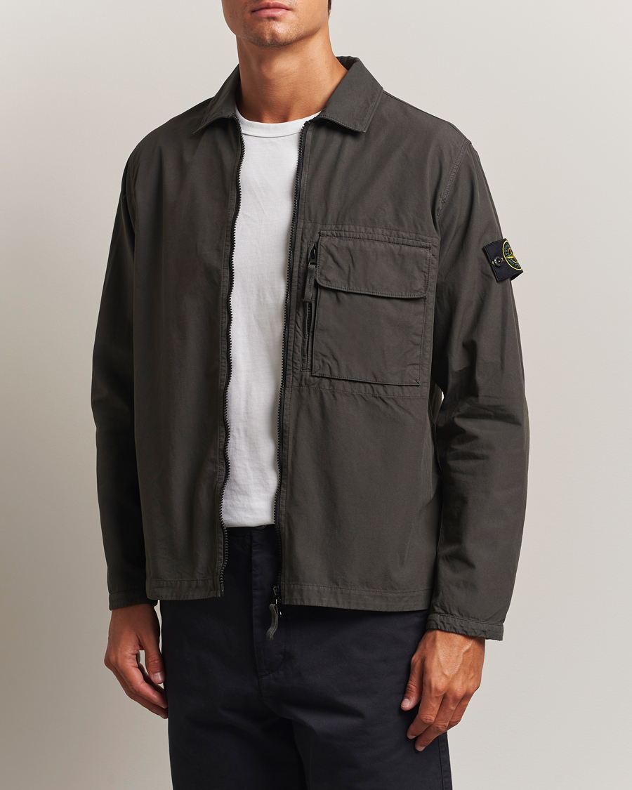 Herr | Skjortor | Stone Island | Garment Dyed Organic Cotton Zip Overshirt Lead Grey