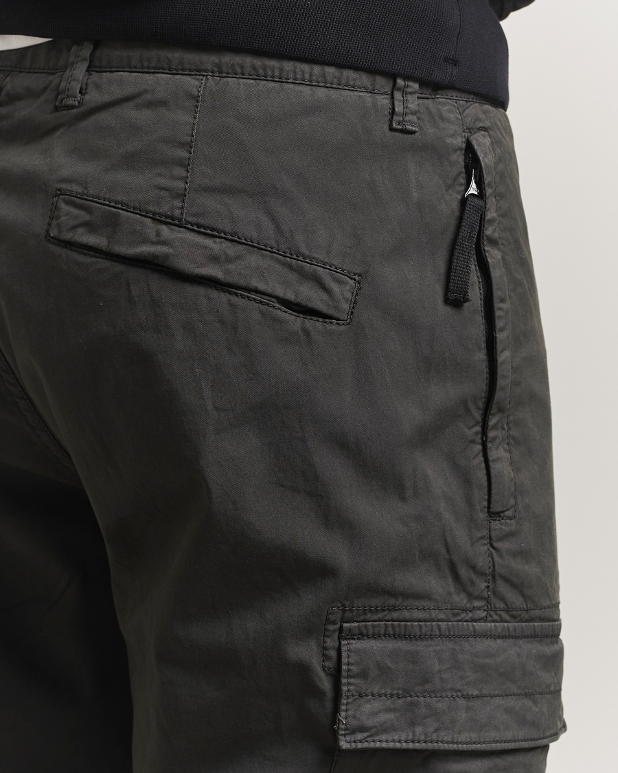 Herr | Byxor | Stone Island | Supima Cotton Stretch Cargo Trousers Lead Grey