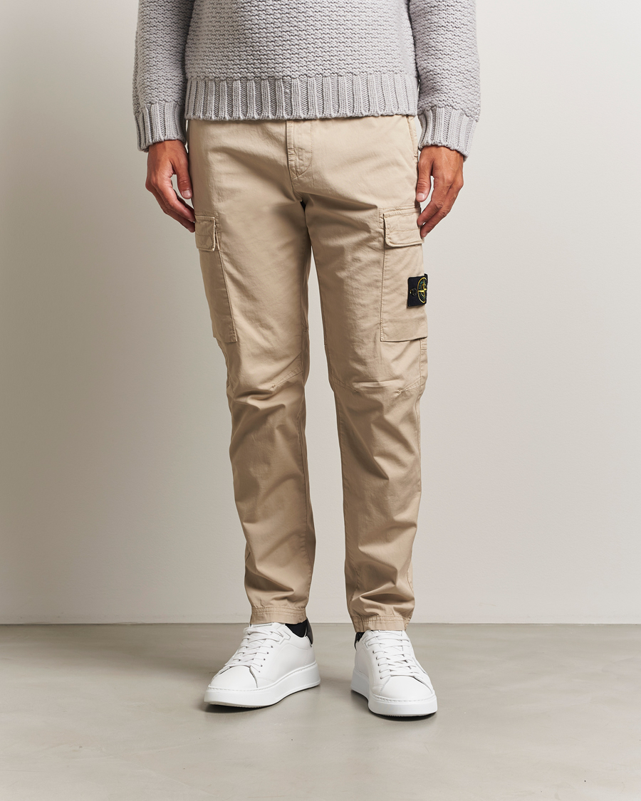 Herr | Byxor | Stone Island | Supima Cotton Stretch Cargo Trousers Desert