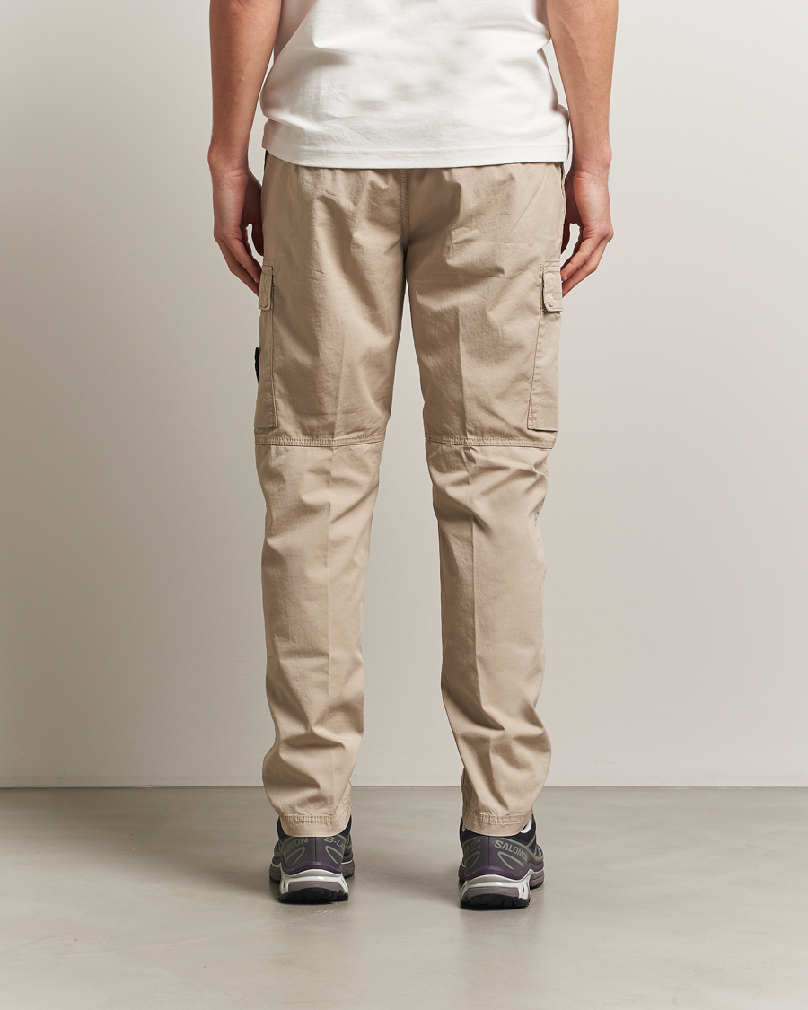 Herr | Byxor | Stone Island | Supima Cotton Stretch Cargo Trousers Desert